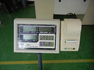 廈門聯(lián)貿(mào)帶BSWC-60kg電子稱 帶上下限報警功能的精密臺秤